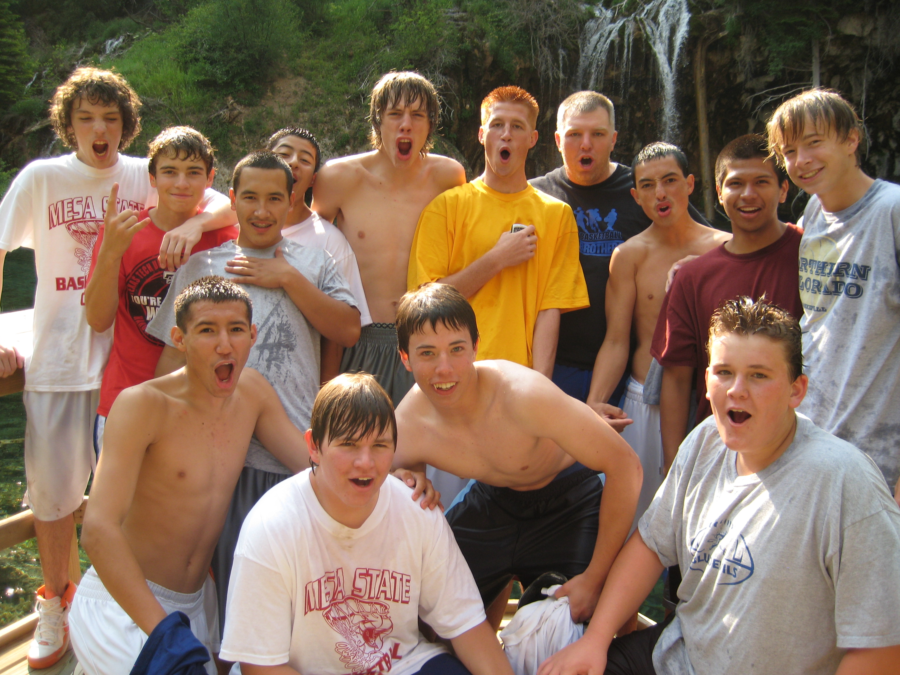 teampic_lake_entrance.jpg